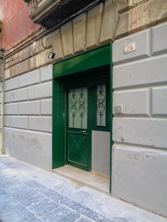 Flaviogioia Apartment Napoli Ngoại thất bức ảnh