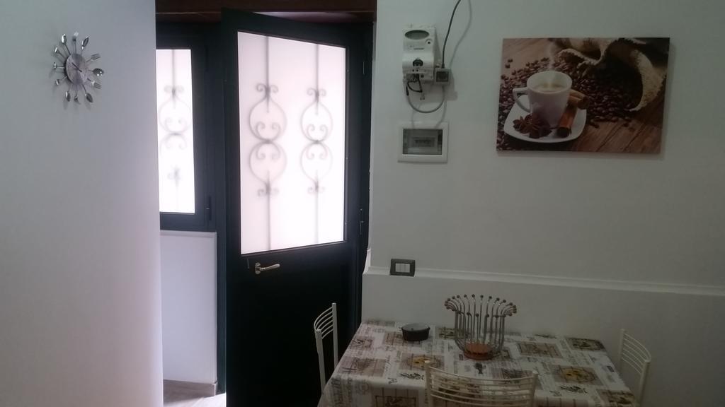 Flaviogioia Apartment Napoli Ngoại thất bức ảnh